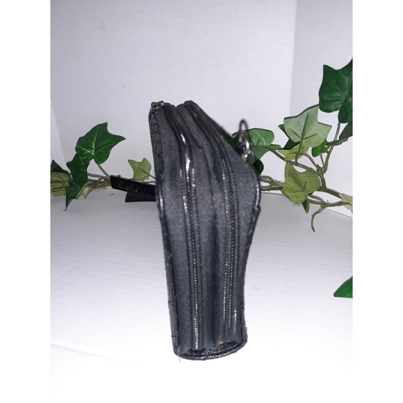 G By Guess Zip-Around Multi-Purpose Wallet - Picture 7 of 16